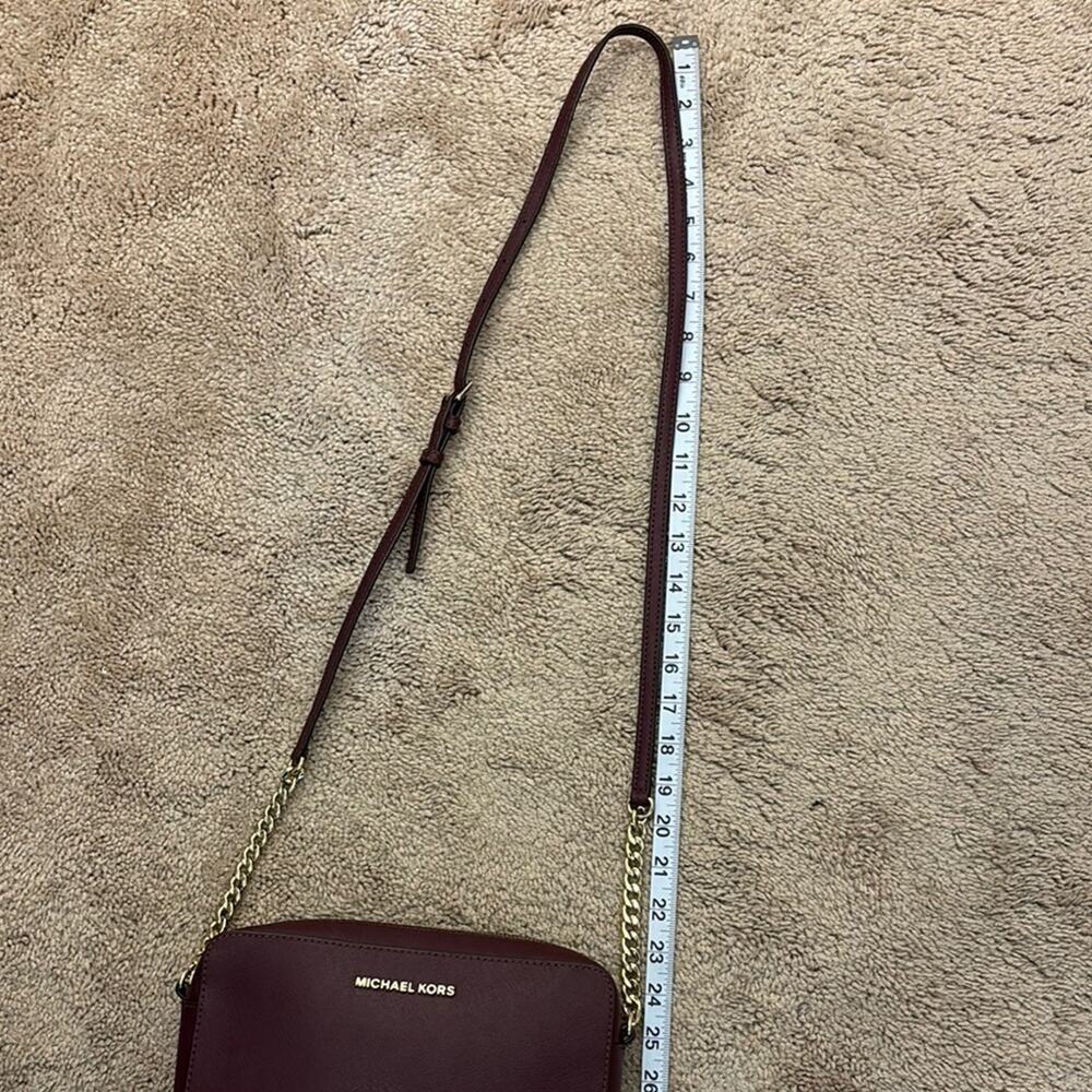 Michael Kors Burgundy Saffiano Leather Zip Crossbody Bag Gold Hardware MK - Picture 7 of 11